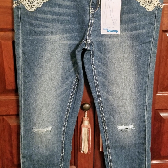 Justice Super Skinny Jeans - Picture 1 of 8